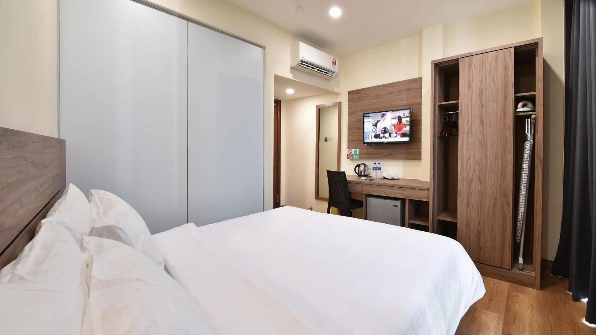 Yangtze Hotel 长江酒店 Johor Bahru